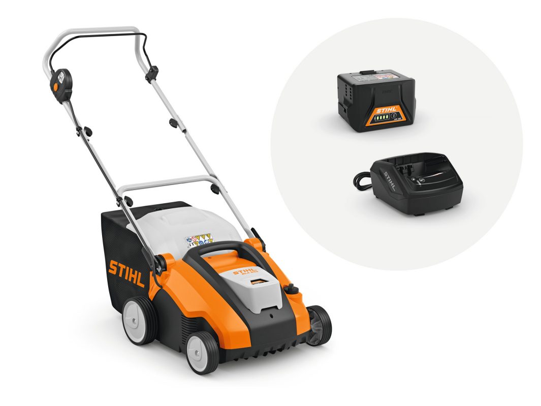 Bild von STIHL Akku-Rasenlüfter RLA 240 Set